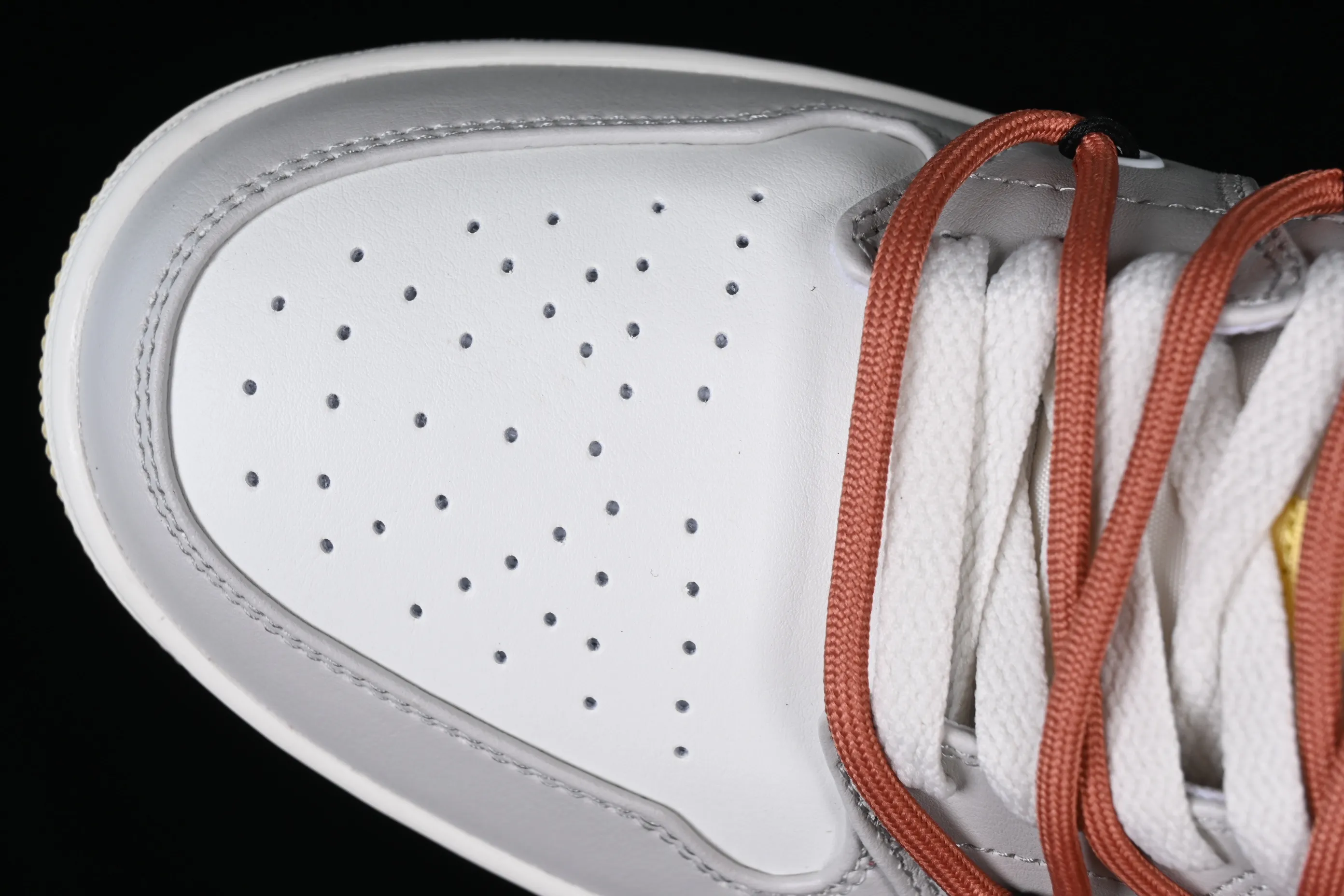 All categories Air Jordan Jordan series basketball shoes Air Jordan 1 Low Z version Air Jordan 1 Low AJ1 Joe 1 gray pink strap deconstruction low-top basketball shoes FD9906-131